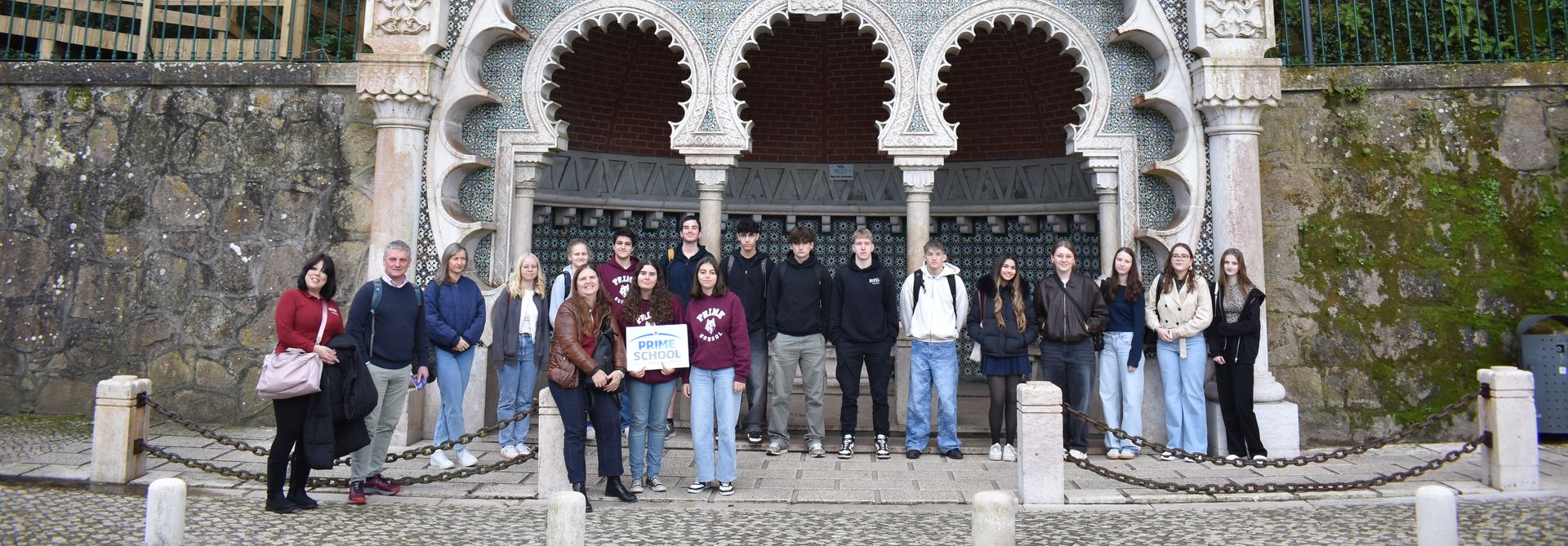 Erasmus+ pupils and partner-school participants gathered during a European project